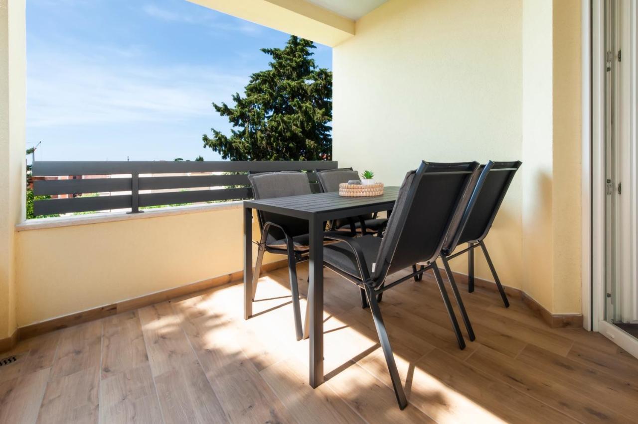 Apartments Sunrise & Sunset Ρόβινι Εξωτερικό φωτογραφία