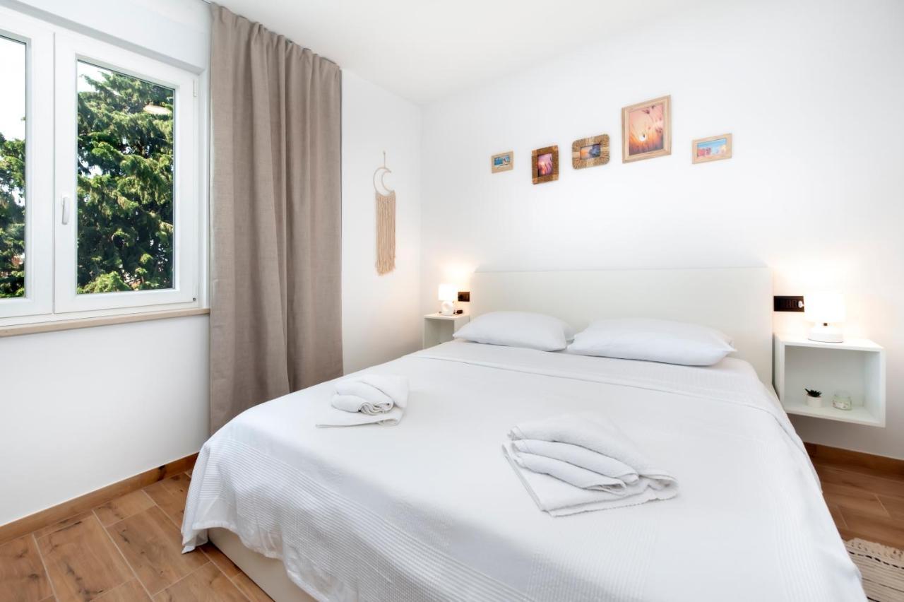 Apartments Sunrise & Sunset Ρόβινι Εξωτερικό φωτογραφία