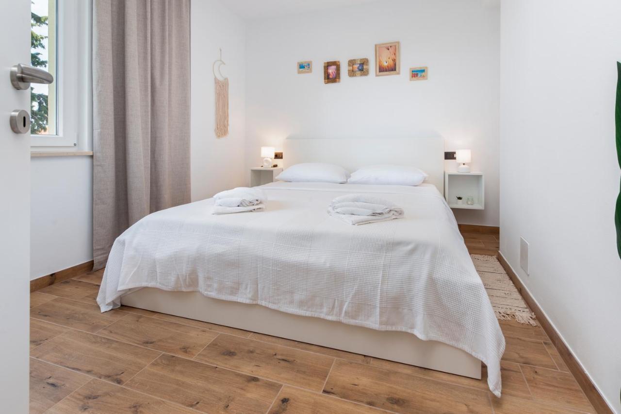 Apartments Sunrise & Sunset Ρόβινι Εξωτερικό φωτογραφία