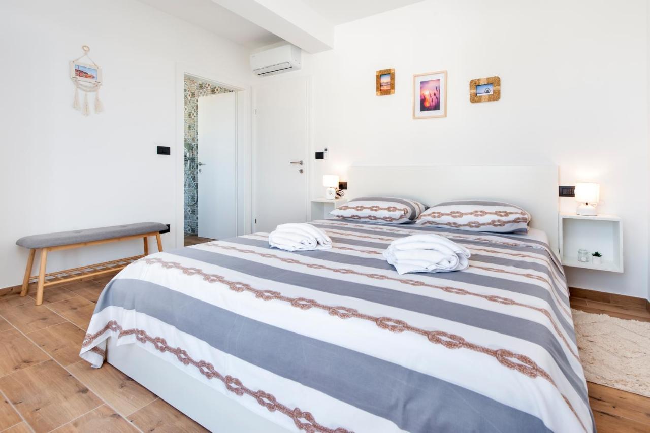 Apartments Sunrise & Sunset Ρόβινι Εξωτερικό φωτογραφία